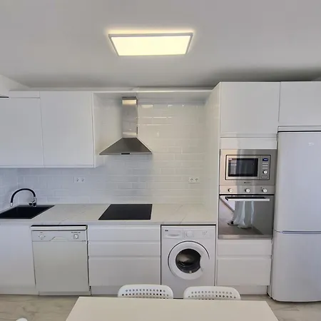 La Caracola I Beachfront & Center Fuengirola