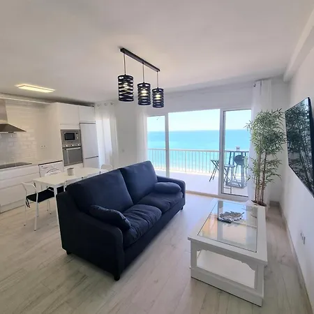 La Caracola I Beachfront & Center Daire