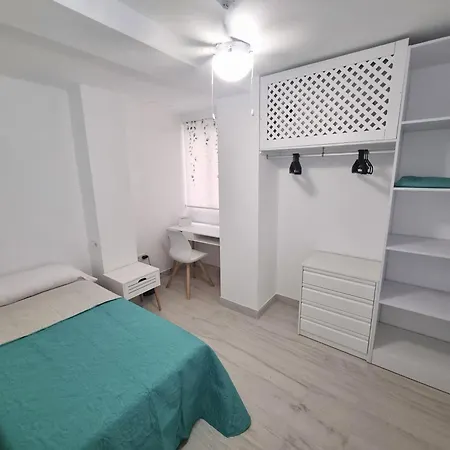 La Caracola I Beachfront & Center