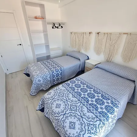 La Caracola I Beachfront & Center Apartman Fuengirola